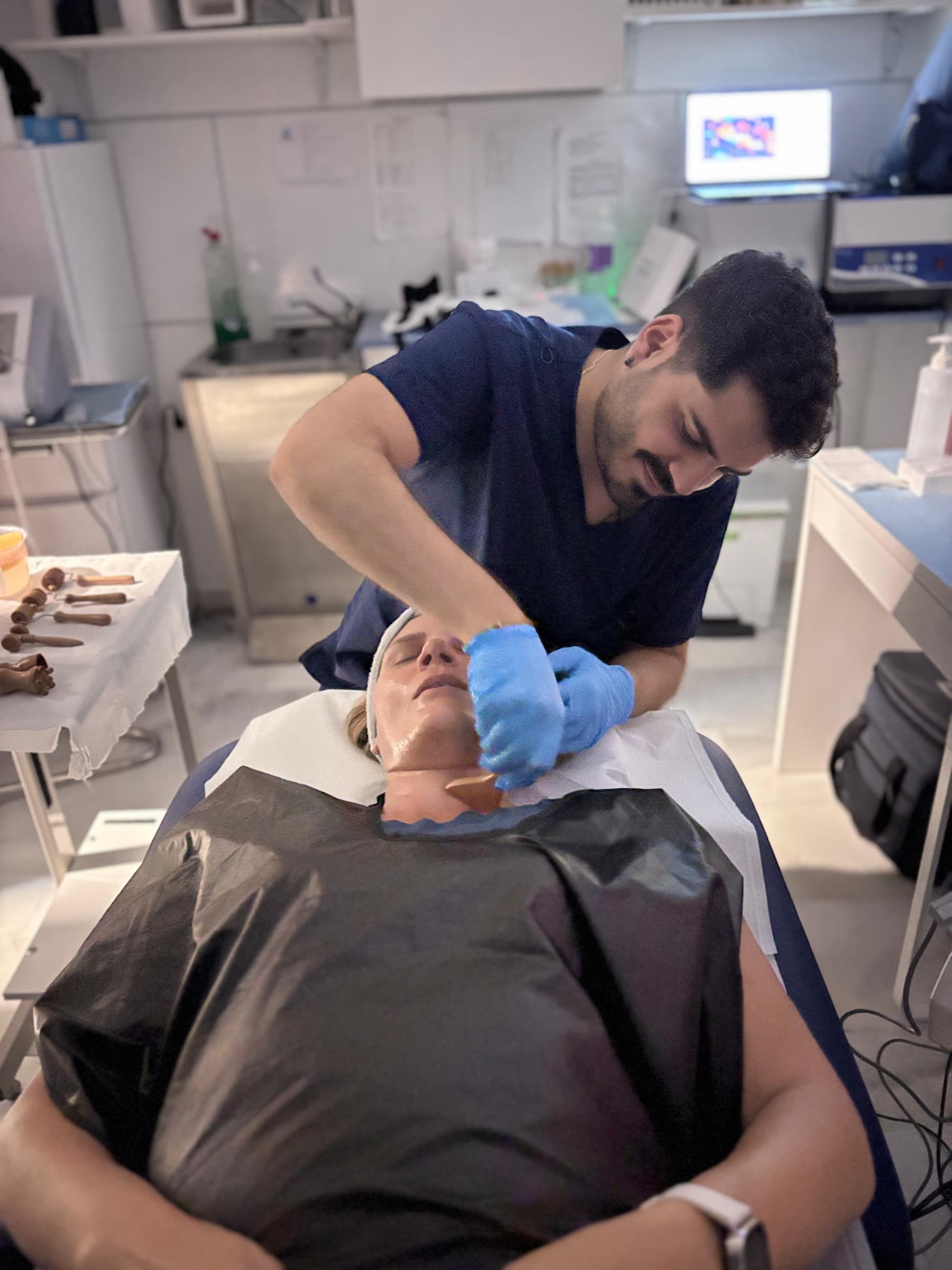 Docthos-Albox-drenaje-y-maderoterapia-facial-3.jpg
