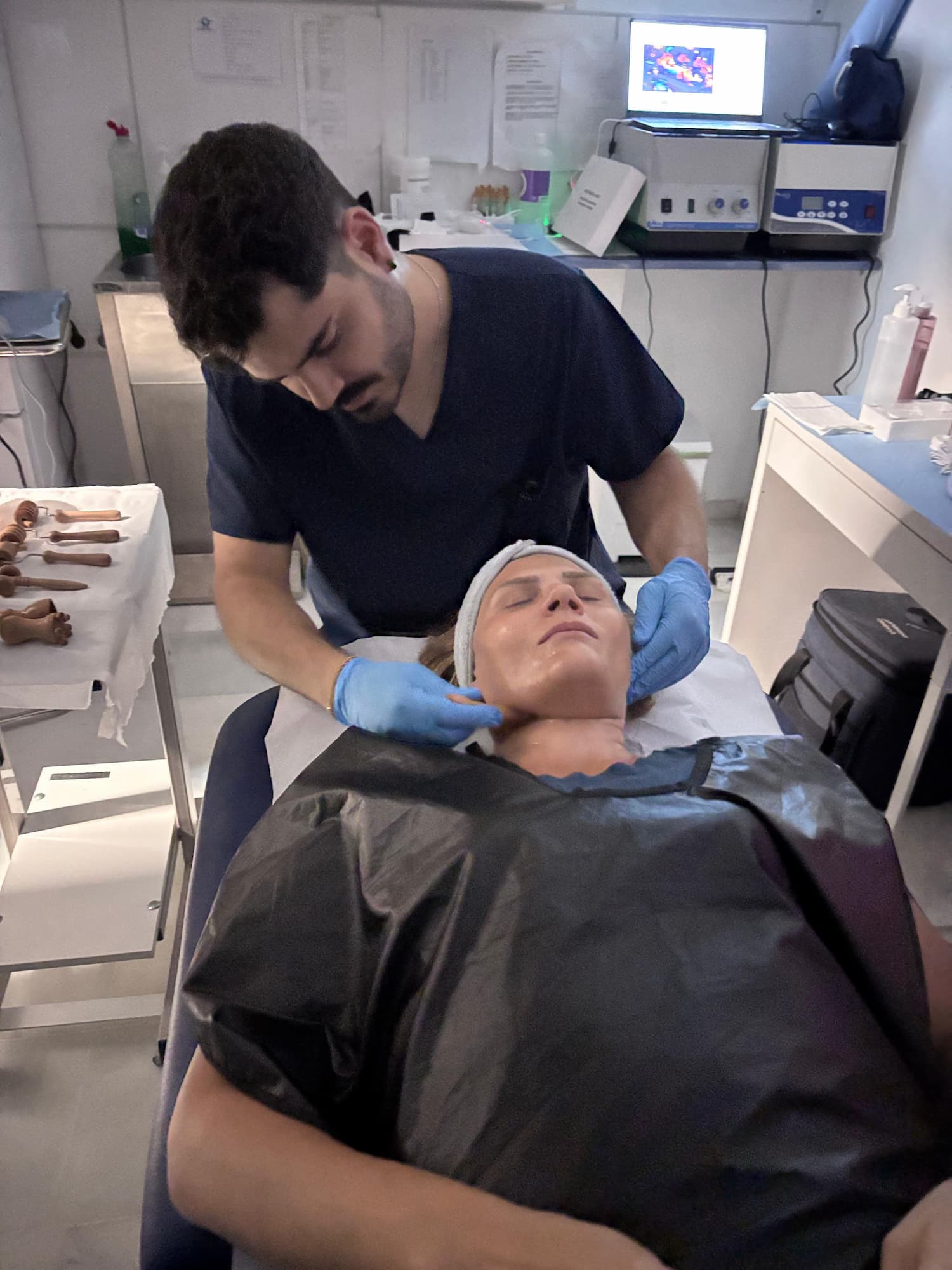 Docthos-Albox-drenaje-y-maderoterapia-facial-8.jpg